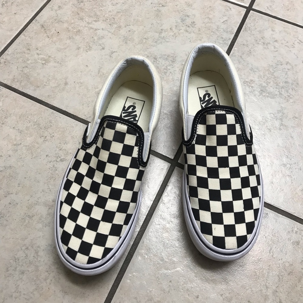 New condition Vans slip on-platform